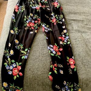 Two piece crop and floral wide leg pants